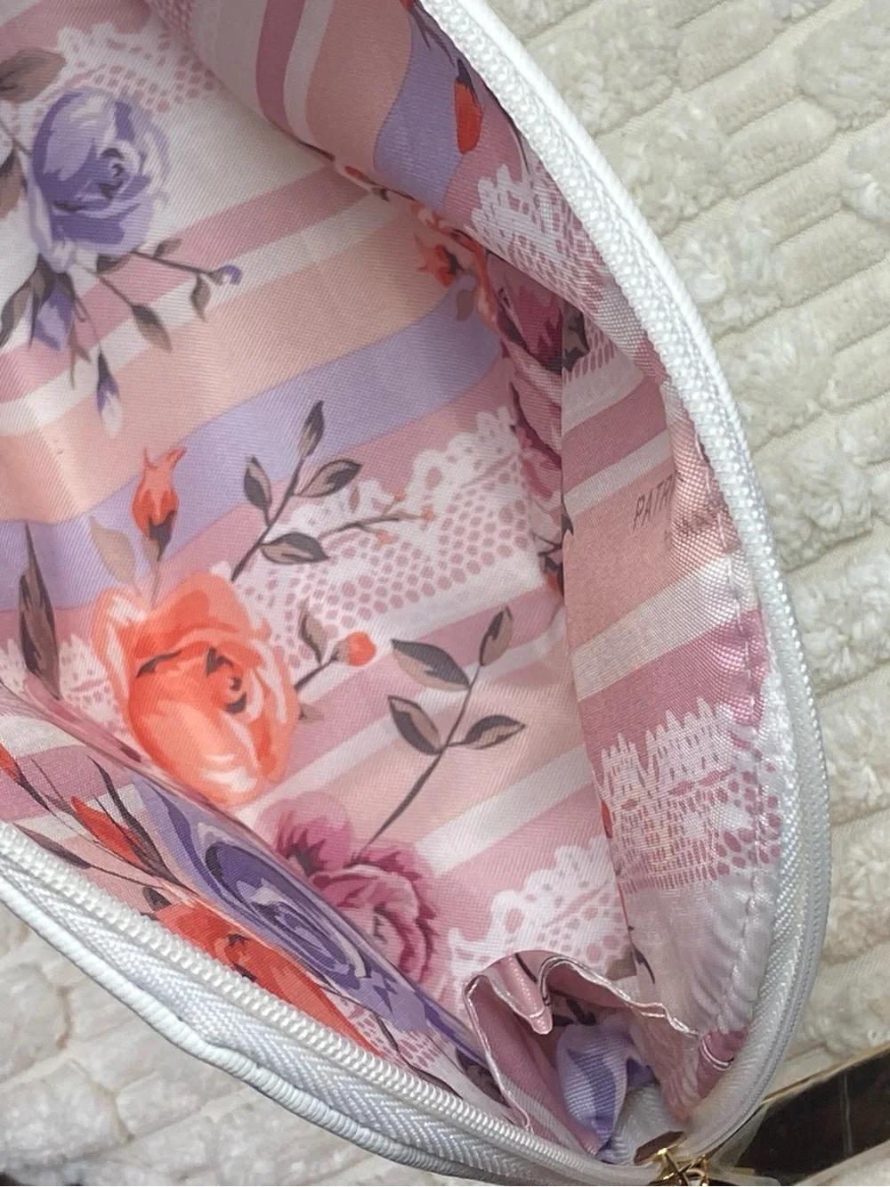 Mary Kay Into The Garden Cosmetic Bag Patricia Bonaldi Floral White Pouch EUC